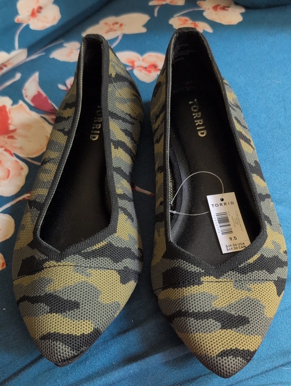 torrid Green Camo Pointed Knit Flats